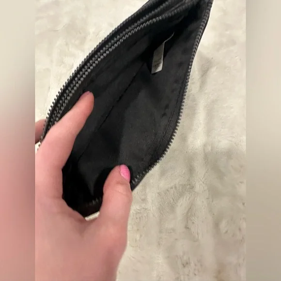 Lululemon Black Double Zip Wallet - Picture 5 of 6